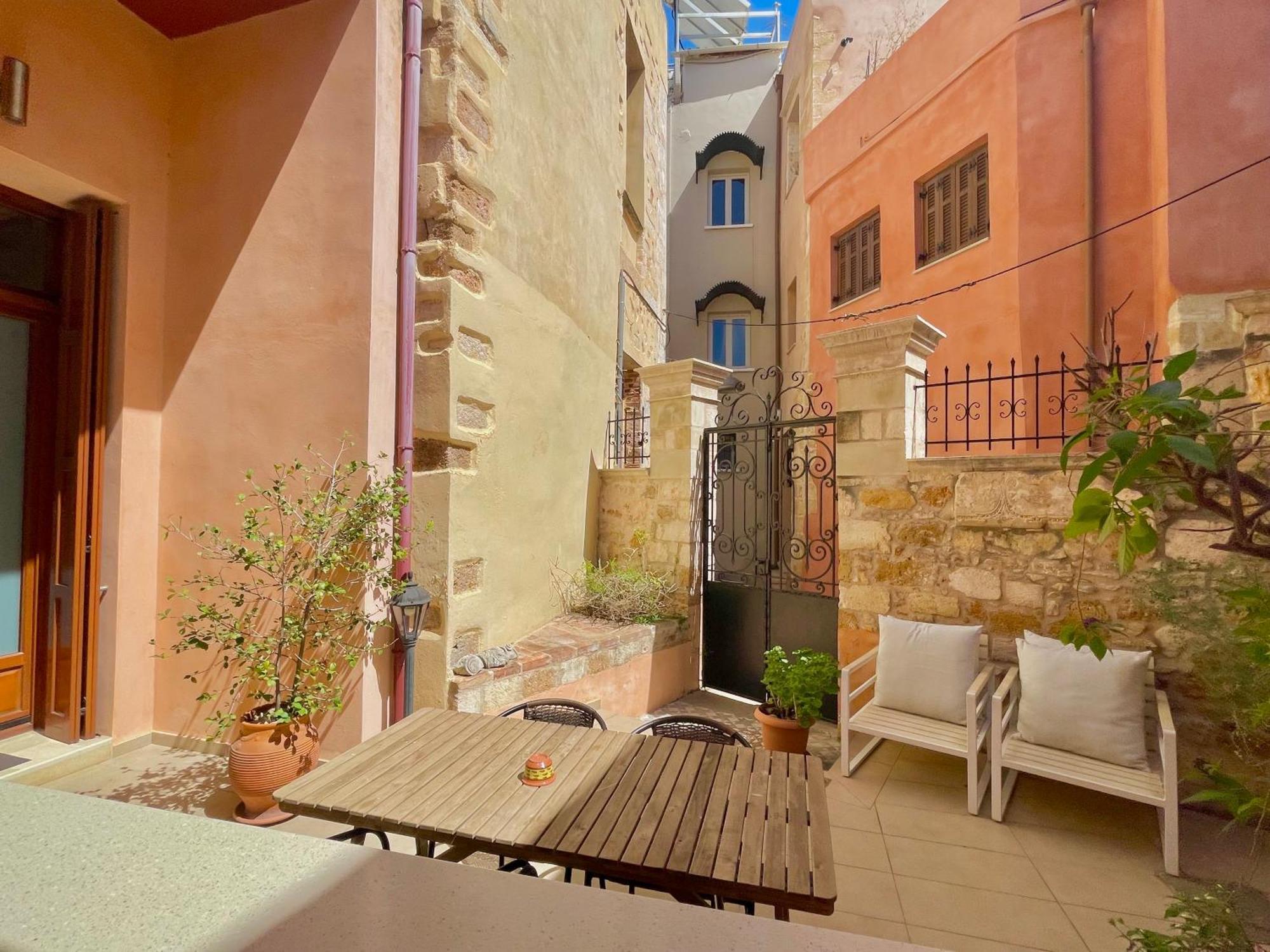 Odyssey Studios Chania  Exteriör bild