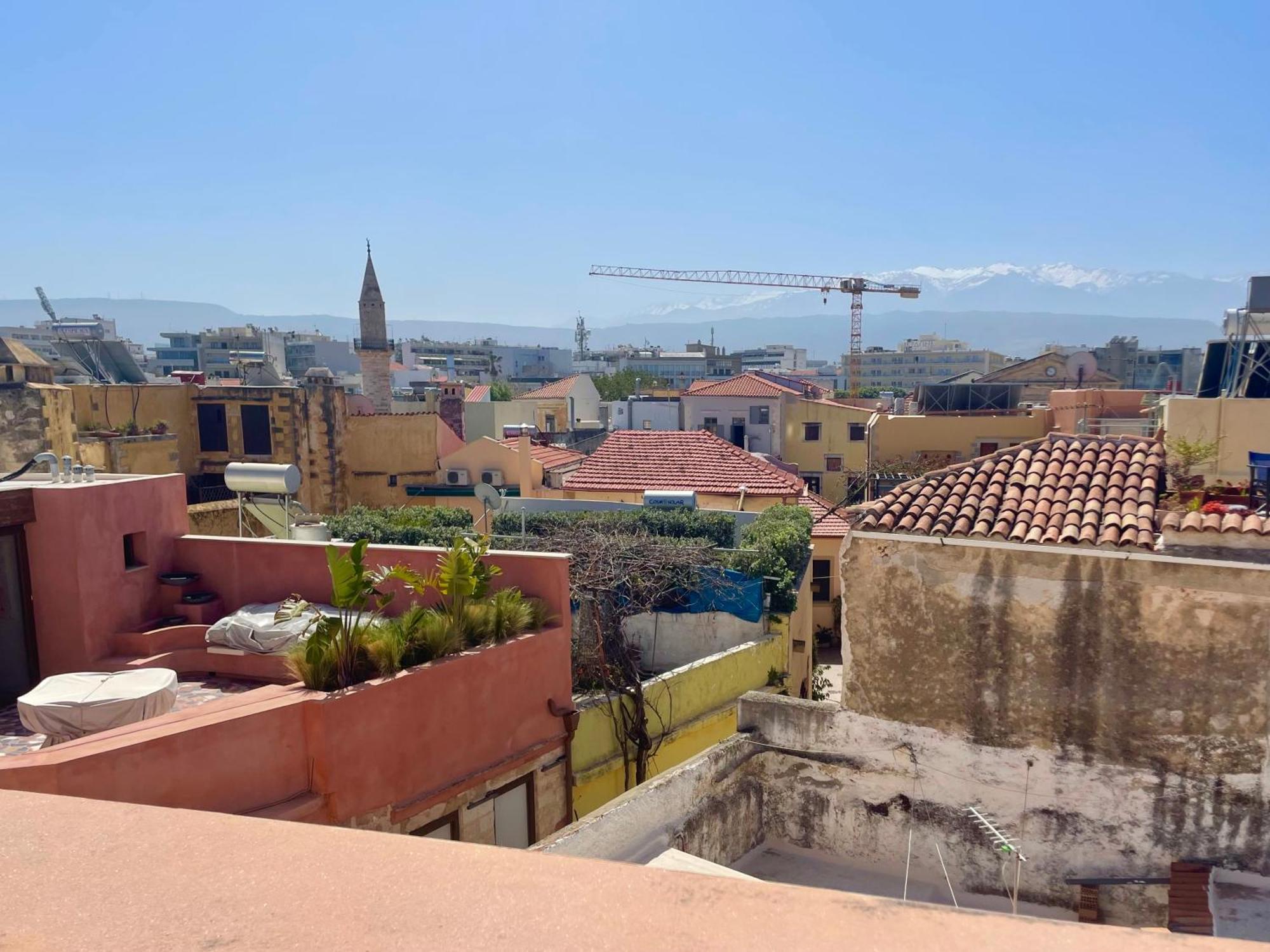 Odyssey Studios Chania  Rum bild